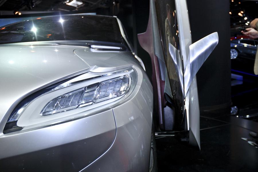  Peugeot HR1 Concept 2010 года  (фото 60 из 125)